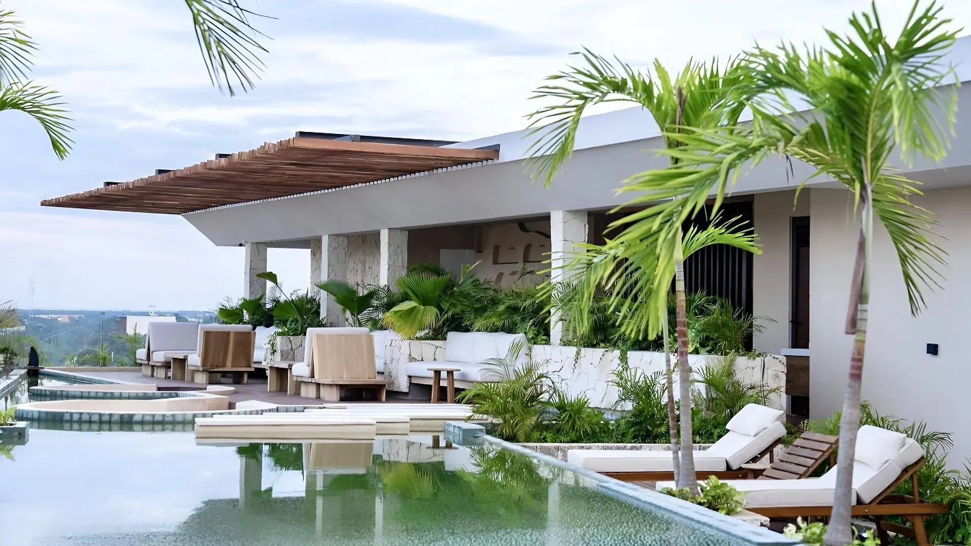 Luxe Tulum Jacuzzi Apartman